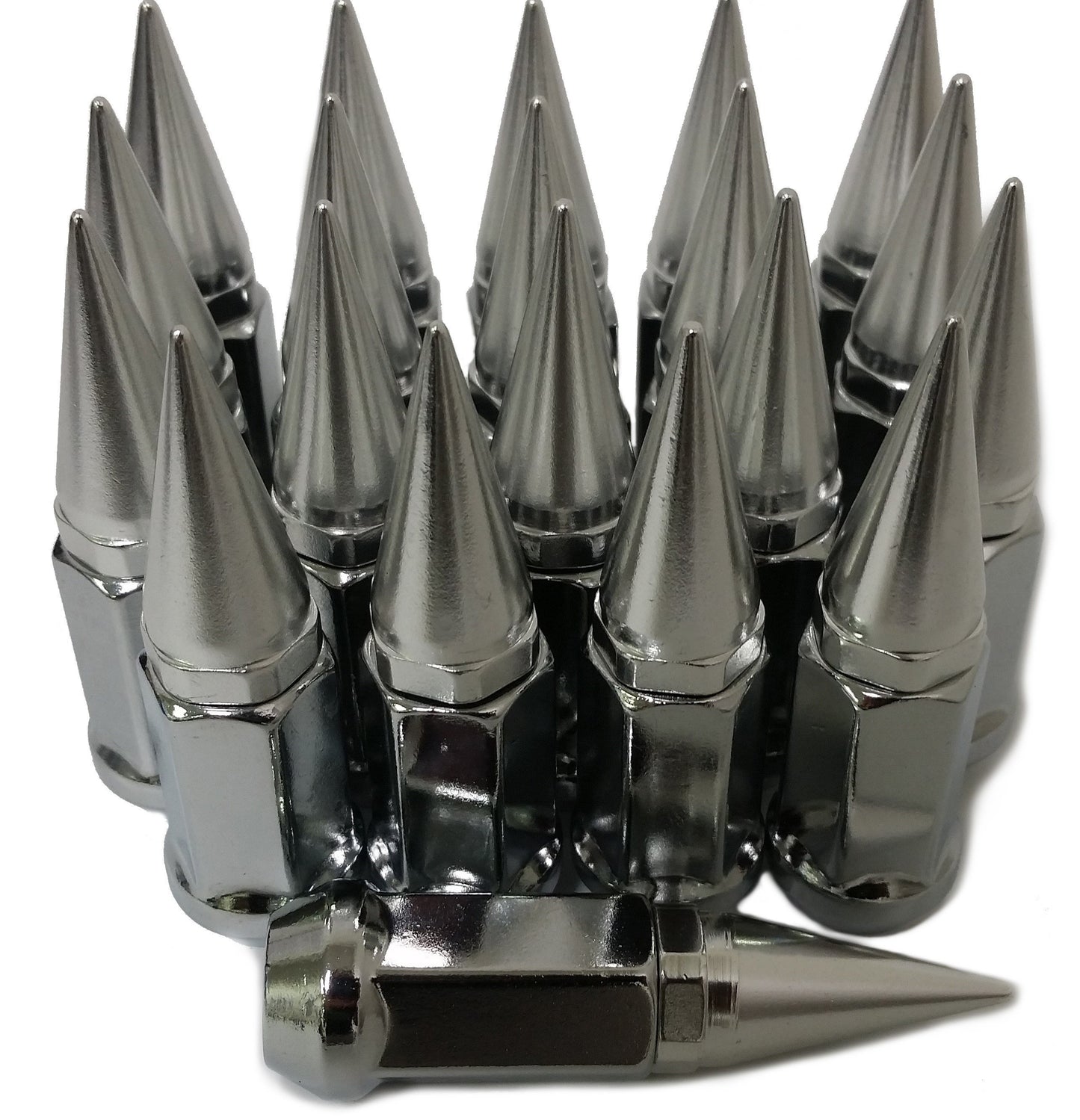 24 CHROME SPIKED EXTENDED LUG NUTS 12x1.5 FOR SILVERADO, SIERRA, SUBURBAN